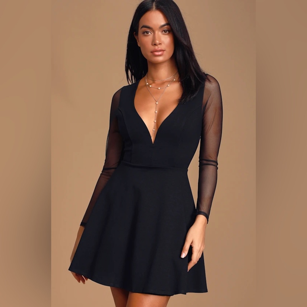 Lulus Black Fit & Flare Dress with Sheer Mesh Sleeves – XS NWT
